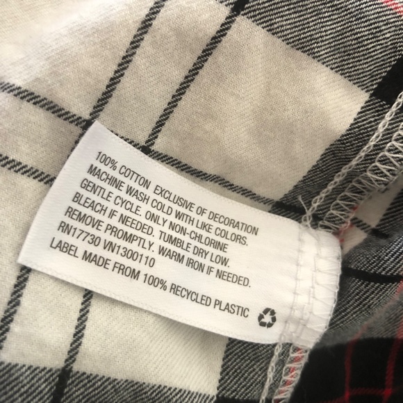 Large Women's Sleep Shirt White Black Red Plaid Long Sleeve Wondershop at Target - Picture 8 of 8